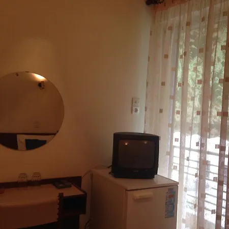νούφαρα Καμένα Βούρλα