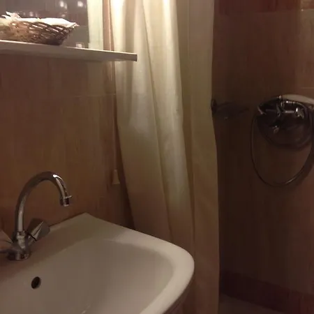 Hotel Noufara 2*