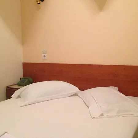 Noufara Szálloda 2*