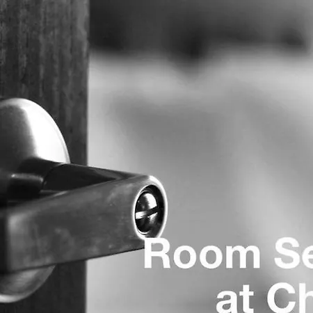 Noufara Kamena Vourla